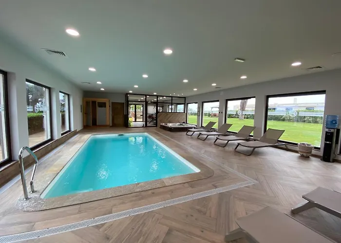 Otel La Lagune 4*