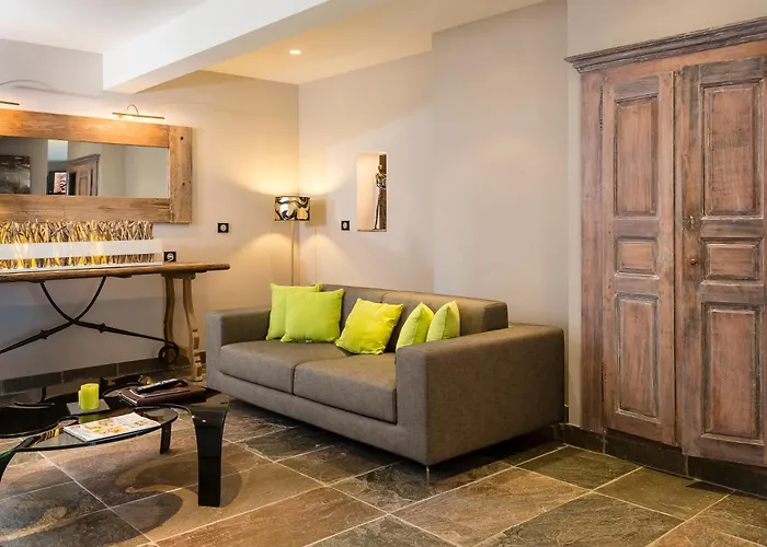 Otel La Lagune