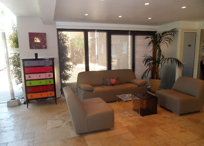 Otel La Lagune