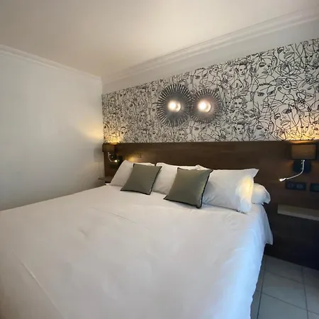 La Lagune Hotel